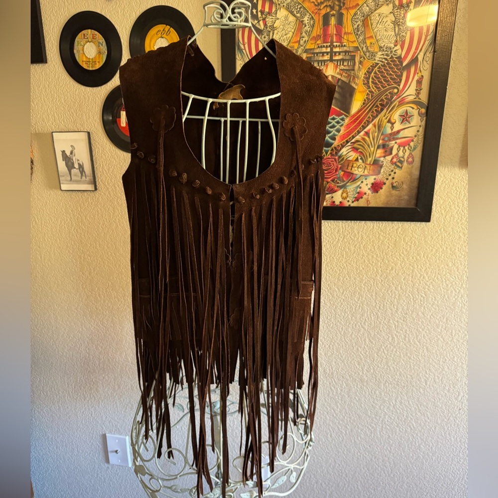1970’s vintage brown leather fringe vest